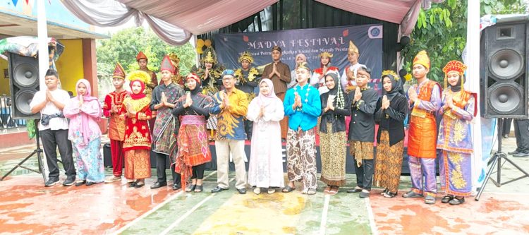 SMK Madya Depok Gelar Mini Job and Edu Fair 2025, Siswa Pamer Karya dan Inovasi