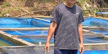 Guru SDN Duren Seribu 01 Manfaatkan Libur Sekolah dengan Budidaya Ikan Gurame