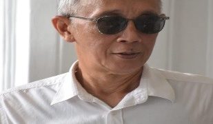 Mencari Detak Jantung di Balik Layar: Mengembalikan Wajah Manusia dalam Pendidikan Digital