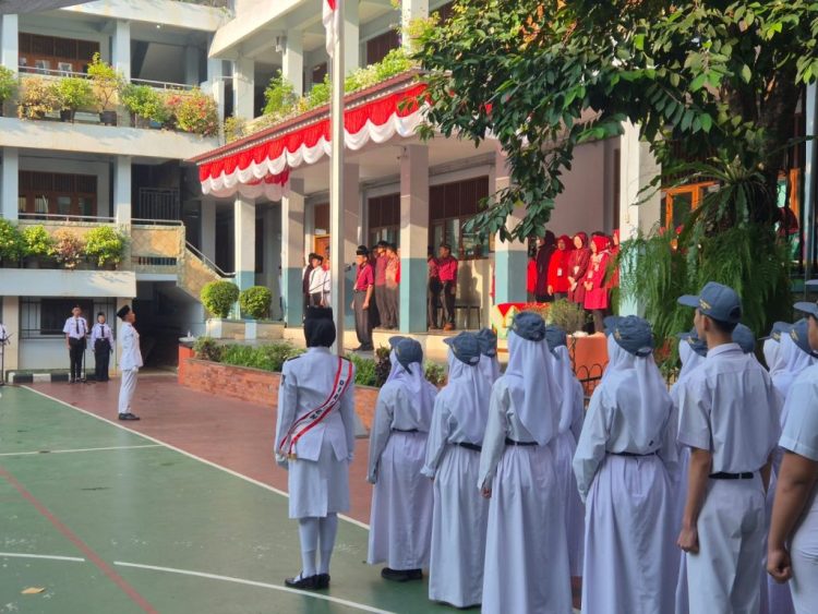 Kemendikdasmen Imbau Sekolah Laksanakan Pagi Ceria dan Upacara Bendera di Awal Semester Genap