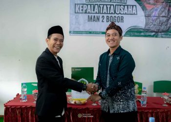 MAN 2 Bogor Gelar Sertijab Kepala Tata Usaha, H. Rahmatullah Gantikan H. Ade Irawan