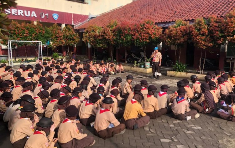 Latihan Pramuka Perdana di SDN Serua 01 Disambut Antusias Usai Libur Semester