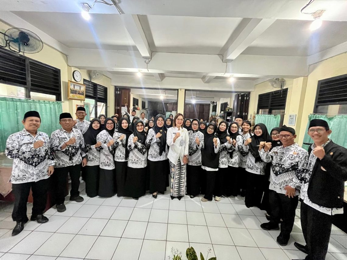 PGRI Kecamatan Sukmajaya Lantik Pengurus Baru dan Gelar Orientasi Organisasi