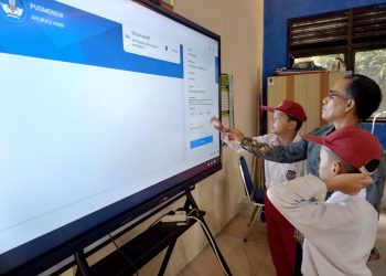 Persiapan TKA 2026, SDN Duren Seribu 01 Bojongsari Lakukan Simulasi Berbasis Digital