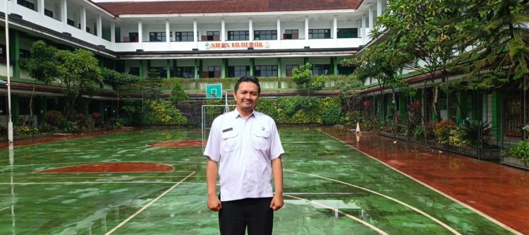 Tiga Bulan Menjabat, Kepala SMAN 10 Depok Paparkan Visi Besar Pendidikan Berkarakter dan Digital