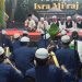 Bersama Karang Taruna, Mahasiswa UID Gelar Isra Mi’raj di RW 08 Duren Seribu