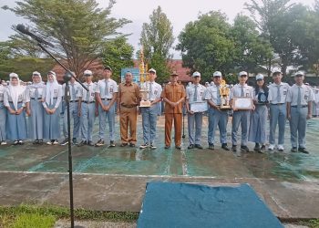 Upacara Paripurna, SMA Negeri 6 Mataram Terapkan Ikrar Pelajar Indonesia dan Pembatasan Penggunaan Kendaraan Bermotor