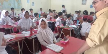 33 Siswa Kelas VI SDN Cinangka 01 Depok Dibekali Kisi-Kisi TKA
