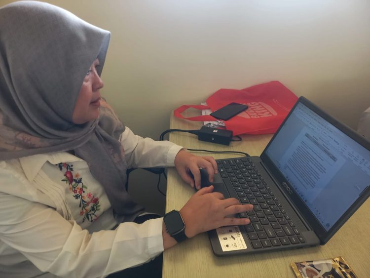 Persiapan TKA dan PSAJ, Guru SDN Kedaung Sawangan Susun Soal Try Out Berbasis Online
