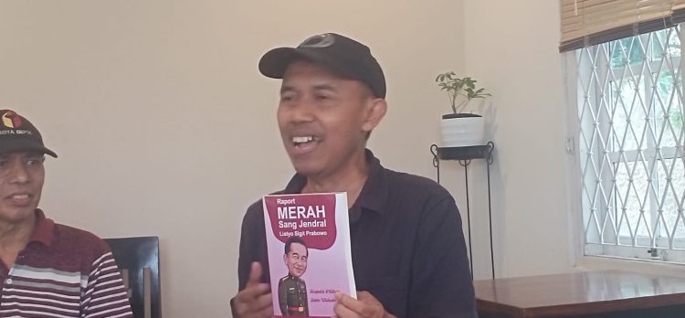 Ahmad Bahar Luncurkan Buku “Raport Merah Sang Jenderal”, Ulas Program dan Evaluasi Kinerja Kapolri