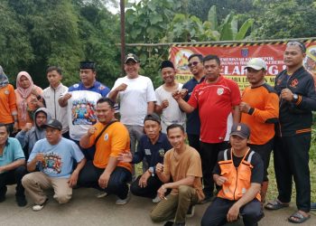 Jumat Bersih Kelurahan Kedaung, Aparatur dan Warga Gotong Royong Tata Lingkungan
