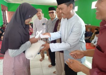 Yayasan Ar Ridho Santuni Siswa Yatim dan Fakir di Duren Seribu