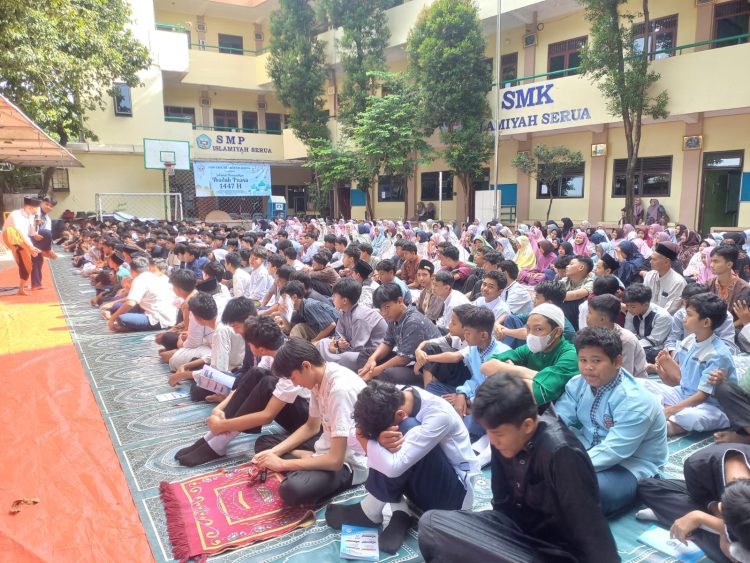 Ratusan Siswa SMP Islamiyah Serua Ikuti Pesantren Kilat Ramadan 1447 H