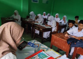 Tingkatkan Ilmu Agama di Ramadan 1447 H, MTs Madaniyah Gelar Sanlat