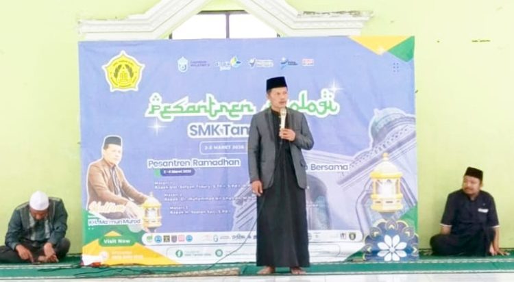 365 Siswa SMK Taman Ilmu Ikuti Pesantren Ekologi Ramadan dan Buka Bersama