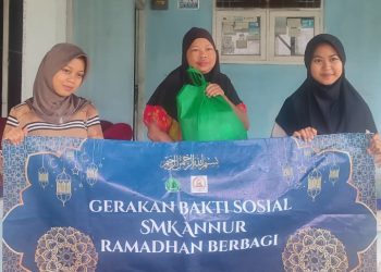 SMK An Nur Bagikan Paket Sembako untuk Fakir Miskin dan Dhuafa