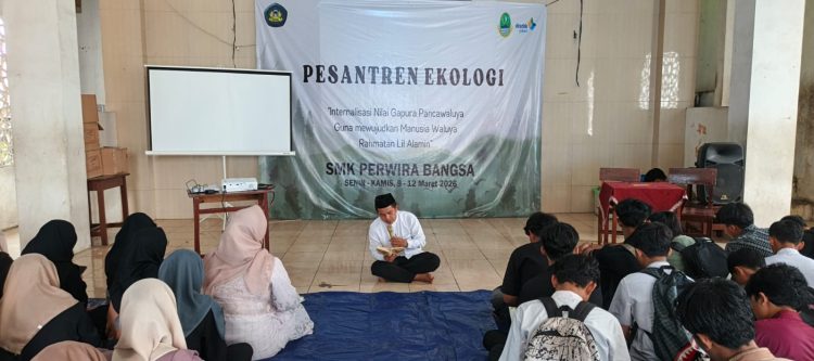 Pesantren Ekologi Ramadhan, SMK Perwira Bangsa Tanamkan Kepedulian Lingkungan