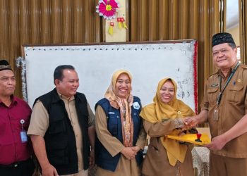 Niken Pratiwi Resmi Pimpin SDN Krukut 2, Sertijab Dihadiri Kepala SD se-Kecamatan Limo