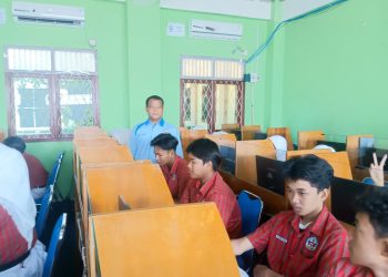 Gladi Bersih TKA, 150 Siswa SMP Islamiyah Serua Ikuti Simulasi Ujian Berbasis Komputer