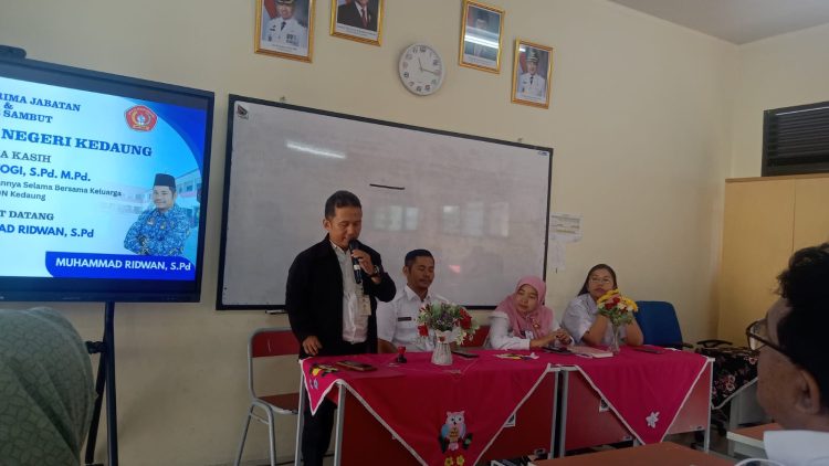 Pisah Sambut Kepala Sekolah, SDN Kedaung Resmi Dipimpin Muhammad Ridwan