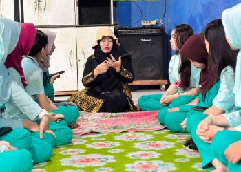 Rumah Baca Ceria (RBC) Fasilitasi Diskusi Mahasiswi tentang Tradisi Pengobatan Jawa