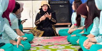 Rumah Baca Ceria (RBC) Fasilitasi Diskusi Mahasiswi tentang Tradisi Pengobatan Jawa