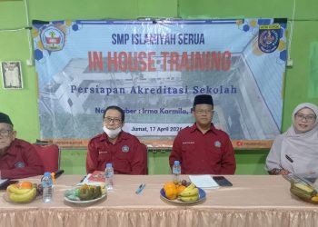 SMP Islamiyah Serua Matangkan Persiapan Akreditasi Lewat IHT