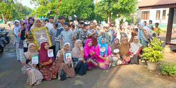Semangat Kartini Hidup di MI Raudlatul Ulum Lewat Mom’s Market Day