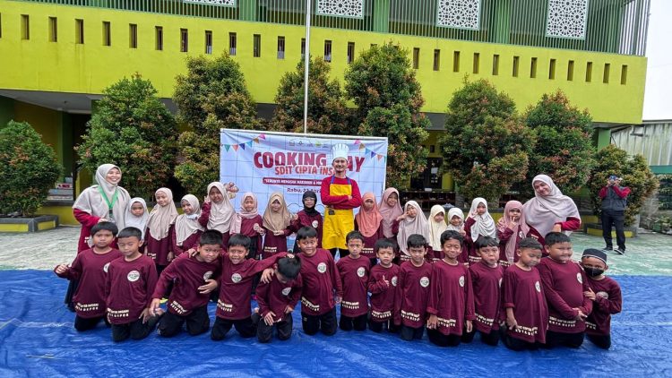Cooking Day SDIT Cipta Insani: Asah Life Skill dan Kemandirian Siswa Sejak Dini