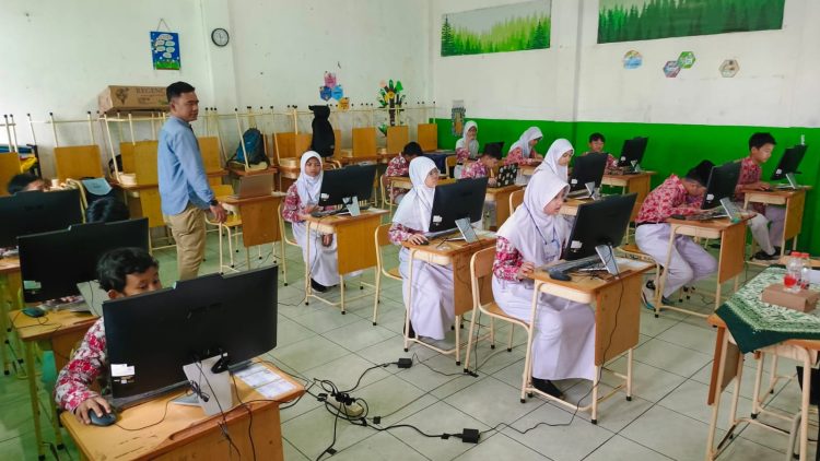 Kepala SD Muhammadiyah Meruyung: TKA Bukan Sekadar Ujian, Tapi Latih Kejujuran Siswa