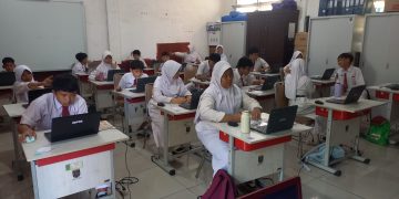 Keterbatasan Perangkat, SDN Bedahan 01 Siasati TKA dengan Tiga Sesi