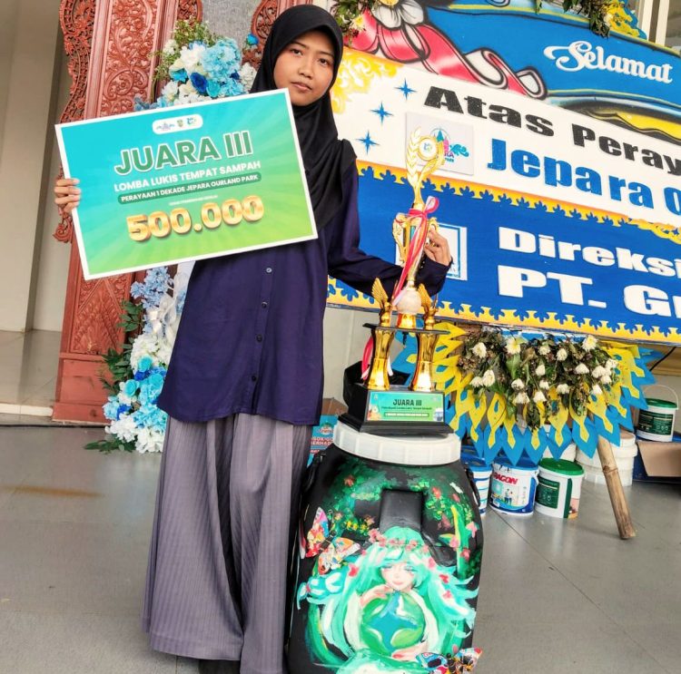 Ubah Limbah Jadi Karya, SMPN 5 Jepara Borong Juara di Ajang Kreativitas Lingkungan