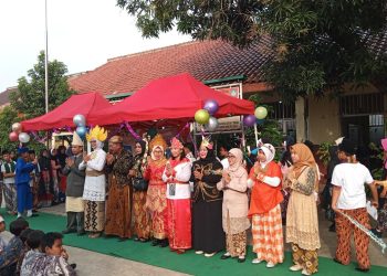 Gebyar Peringatan Hari Kartini di SDN Sukmajaya 2, Daur Ulang Jadi Karya Penuh Makna