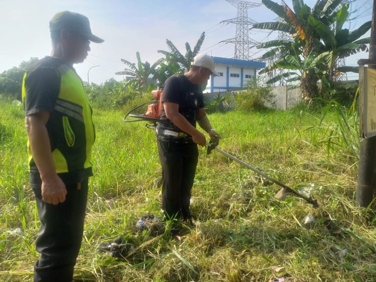 Aksi Bersih Jalan Mawar, Upaya Bojongsari Sukseskan Lebaran Depok