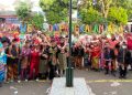 SDN Pangkalan Jati 1 Gelar Upacara dan Pawai Hardiknas serta HUT ke-27 Kota Depok