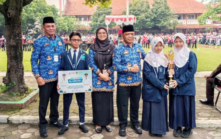 Hardiknas 2026, SMPN 1 Mayong Apresiasi Juara LCC Kabupaten, Bidik Tingkat Provinsi